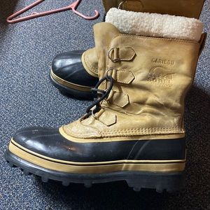 Sorel Caribou Size 13